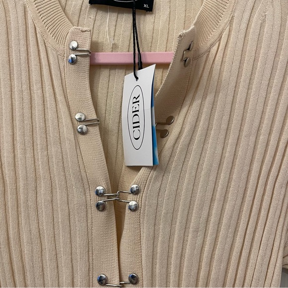 Cider Woman’s Creme Sweater /Cardigan Size:XL NWT - Picture 4 of 12